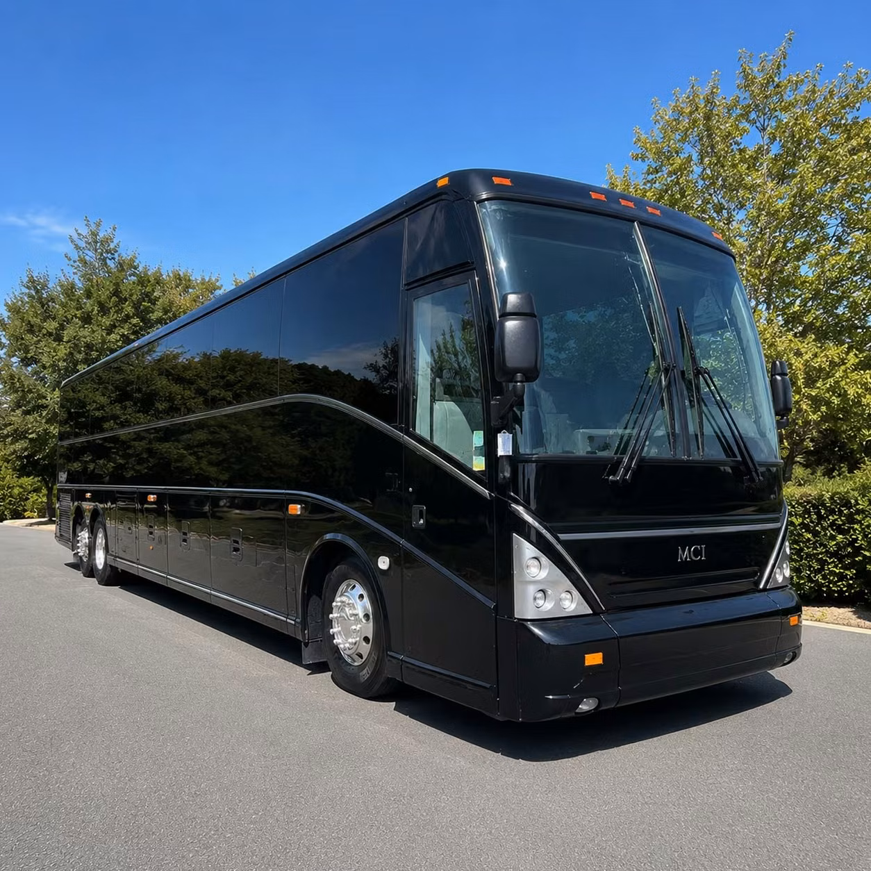 lakeland corporate transportation for pharmaceutical logistics and industrial industries
