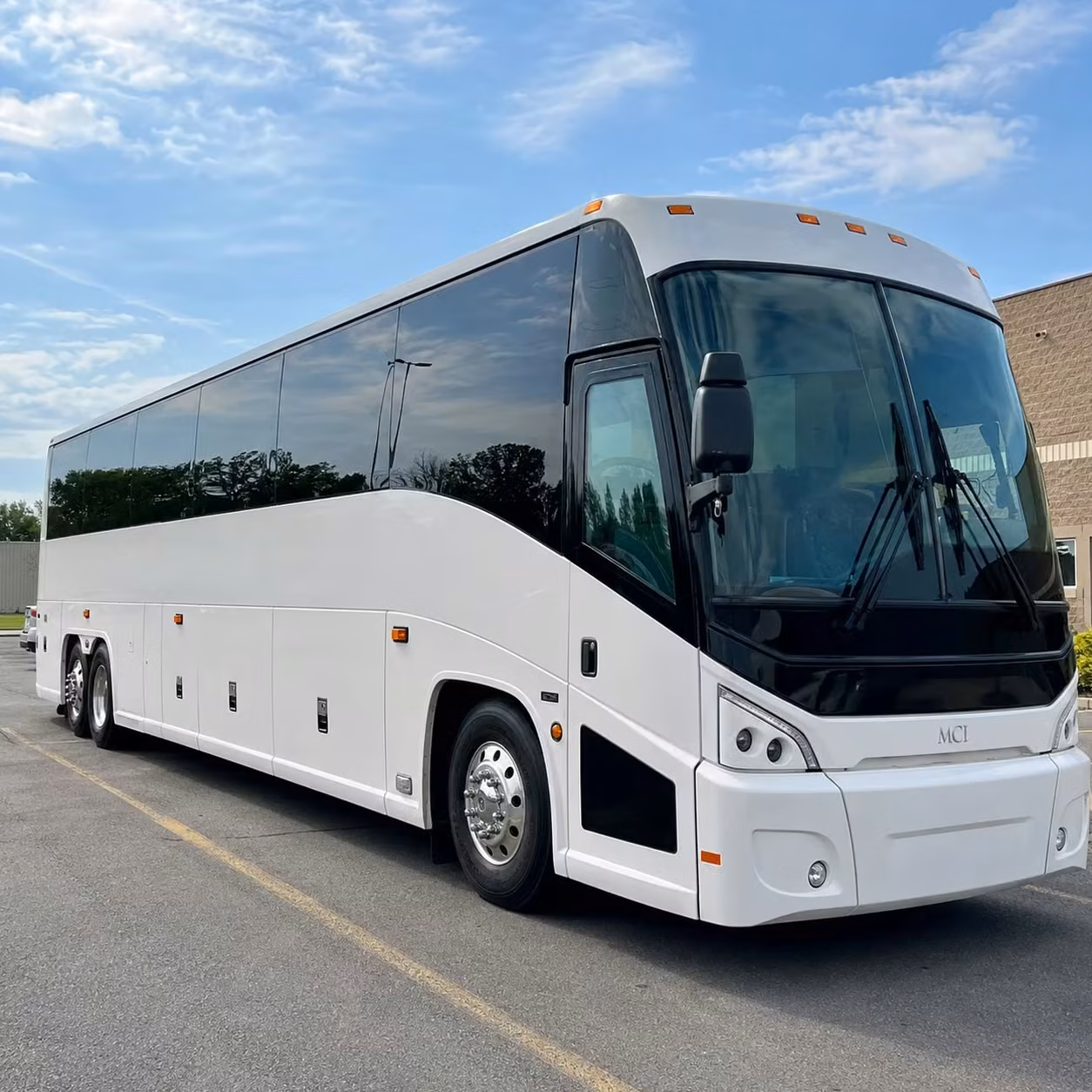 sunday shuttle services help lakeland congregations reach members who can t drive
