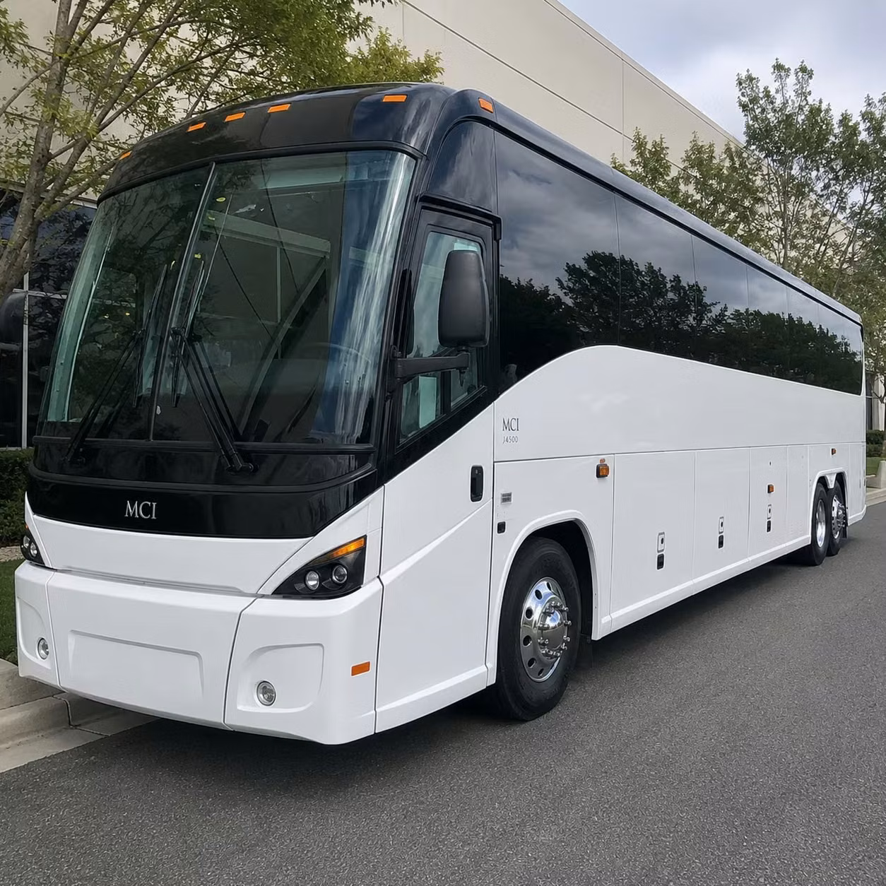 you can find and book airport transportation in lakeland and any nearby city